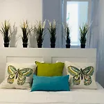 The First Line Of The Sea Appartement