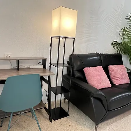 아파트 The First Line Of The Sea *